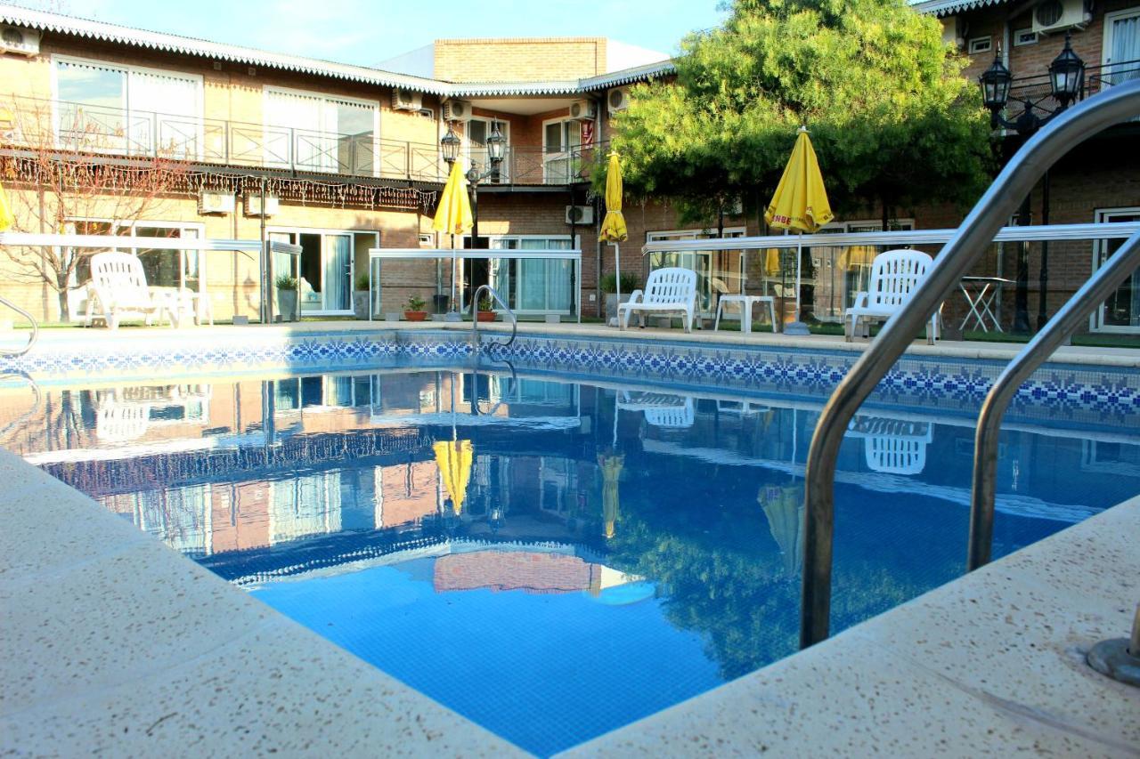 Marvic Hotel サン・ペドロ エクステリア 写真
